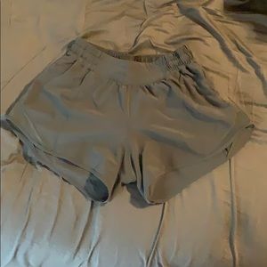 Lululemon Hotty Hot short